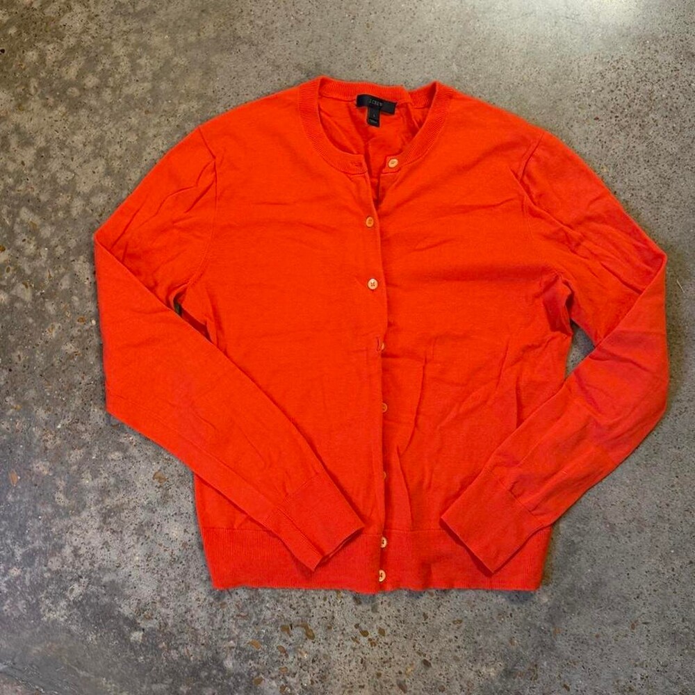 J.Crew woman’s orange button up shirt Size L #preppy #womenswear
